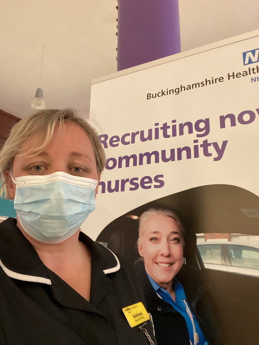 All on my lonesome at Wycombe Hospital this evening for the final push on community nursing recruitment and awareness. What a great week we have had! Thank you to all our team members who have given their time to support our awareness week - you are all amazing @BucksHealthcare