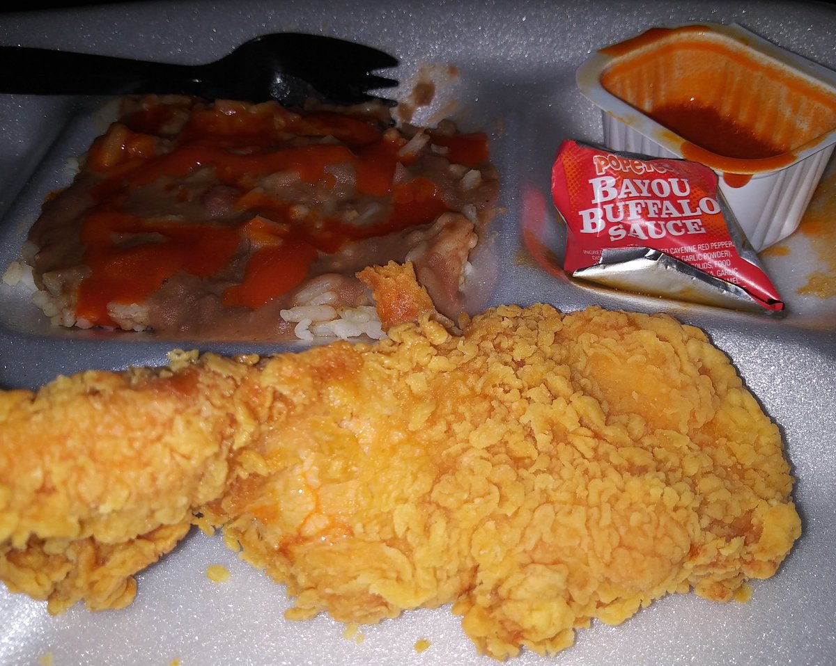 FYI - If you're not drizzling Bayou Buffalo Sauce over your <a href="/Popeyes/">Popeyes</a> Red Beans &amp; Rice...you are REALLY missing-out. 😋😎🤙
#BayouBuffaloBeansAndRice
<a href="/PopeyesCA/">Popeyes Canada</a>