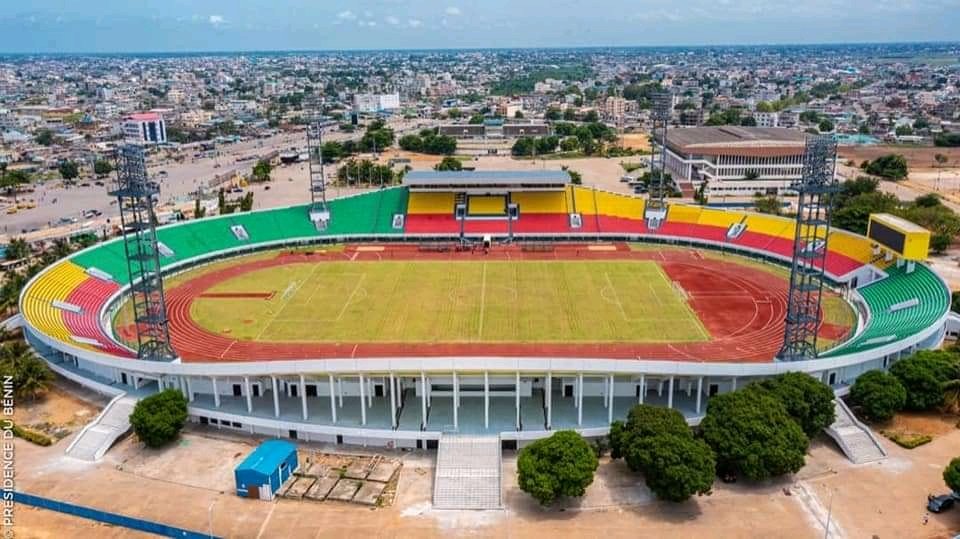 AblamGnamesso's tweet photo. Coupe de la Confédération de la CAF 2020-2021
Le Bénin 🇧🇯 prêt à accueillir la finale entre le Raja Club Athletic (Maroc) et la JS Kabylie (Algérie).
L'affiche se jouera au stade de l'amitié Mathieu Kérékou de Cotonou le 10 juillet (19h).
#TotalEnergiesCAFCC #TotalCAFCC #CAFCC https://t.co/oVXspdhSOJ