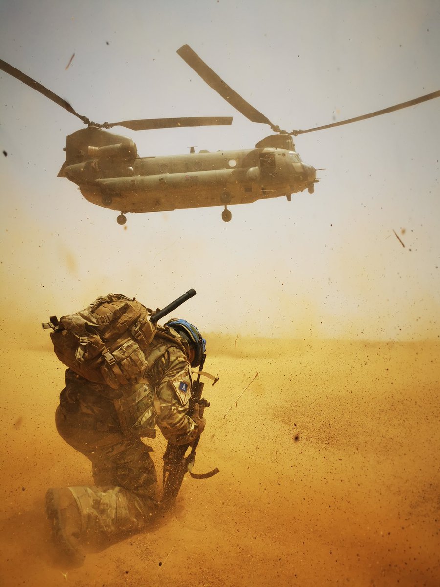 TheWelshCavalry's tweet photo. C Sqn have been out on patrol acclimatising to the desert, firing on ranges, and practising helicopter drills this week in #Mali 🇲🇱 

🔵#TheWelshCavalry
⚪️#FirstandForemost
🔵#Outinfront 

#FailLearnWin with The Welsh Cavalry. Recruiting now. https://t.co/FDwFeAlwYH