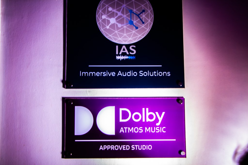 iasaudio's tweet photo. #Experiencia + #Tecnología + #Creatividad: el triángulo perfecto para lograr el éxito.
IAS, el primer estudio en Latinoamérica aprobado por Dolby Atmos Music 
@Dolby https://t.co/WahsCwPTdT