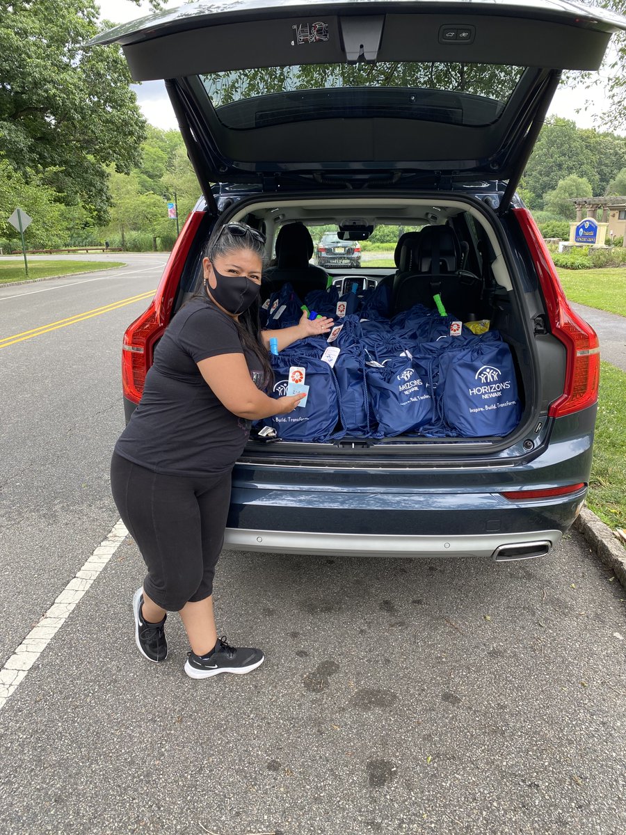 NewarkHorizons's tweet photo. This year's virtual and in-person options combined with the supply packs is allowing Horizons to serve Newark students in a variety of circumstances. In fact, we are even able to provide the Horizons experience to students who traveled as far as Ghana to reuinte with family! https://t.co/EOHGEMWhZs