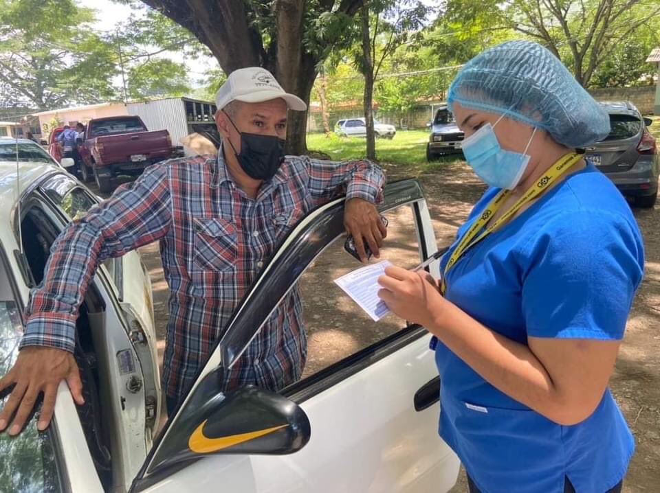 MarvinZeIaya1's tweet photo. El día de hoy acompañamos a #ReinaldoSanchez y al general #JulianPacheco en el lanzamiento de la quinta Jornada de Vacunación contra el #COVID19 en el Municipio de Cataca5, Olancho.
#OlanchoSeVacuna💉 https://t.co/TfBX3OzEK2