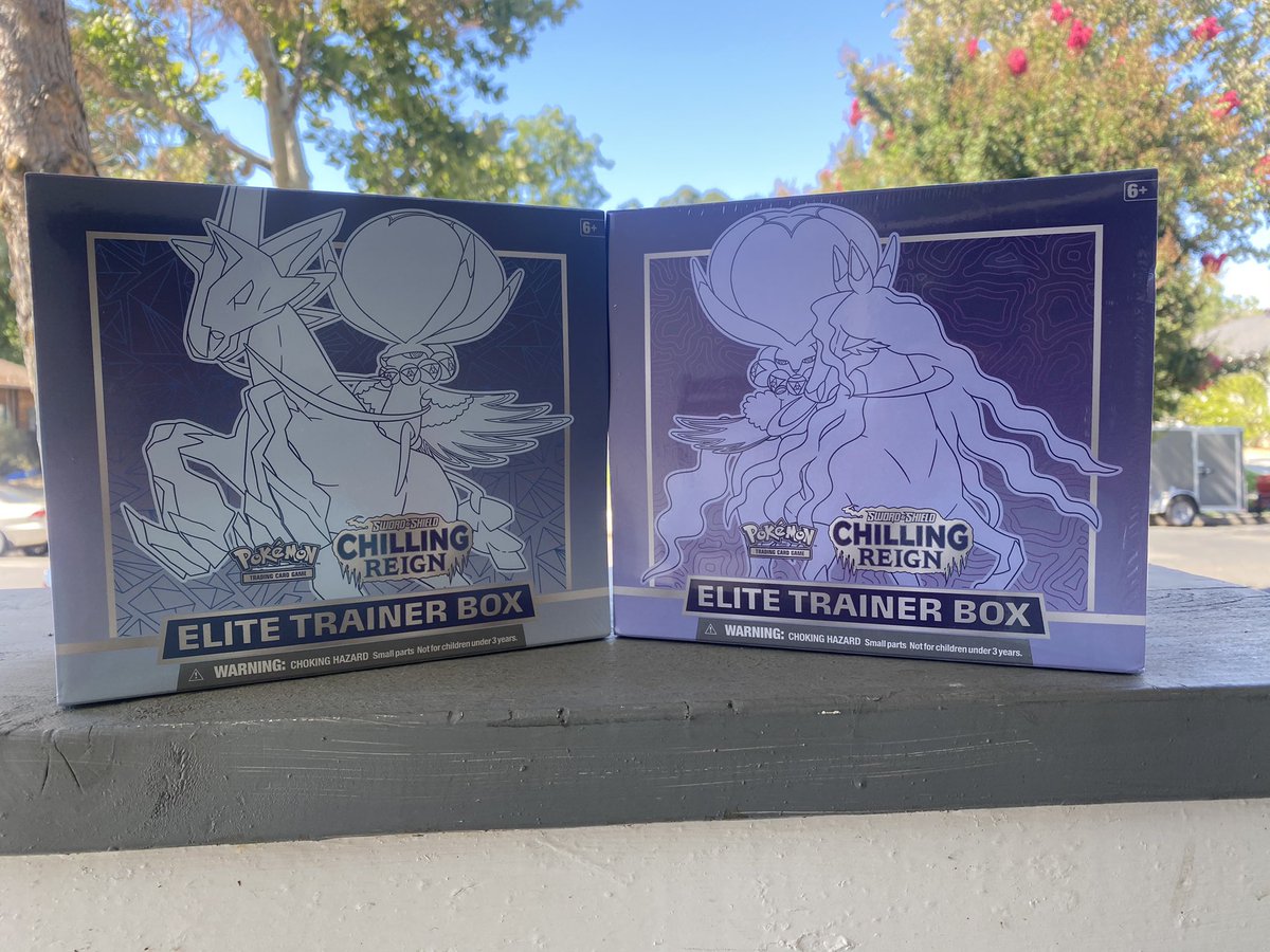 🚨GIVEAWAY TIME🚨

For a chance to win this SET OF 2 Chilling Reign ETBs  you gotta do the following:

✅ RT &amp; Like
✅ Be Following 
✅ Have a great 4th of July Weekend. Whatever that looks like for you 😁.

You better not send me proof. 

Picking a winner Tuesday.