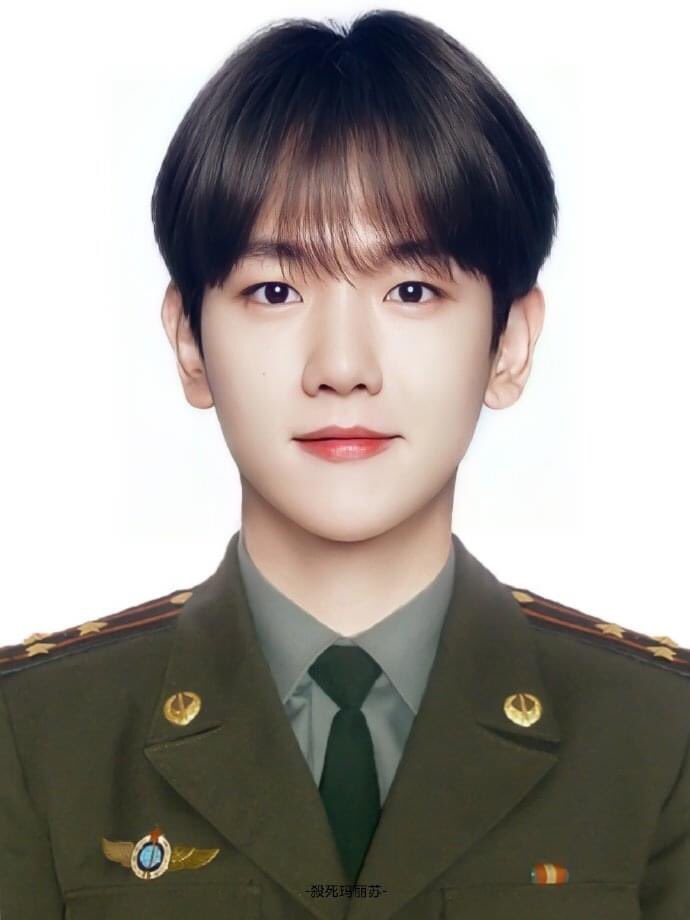 Wowww 😱 I can’t breath with his beauty ❤️ 

#BAEKHYUN #EXO_DFTF_RECOMEBACK