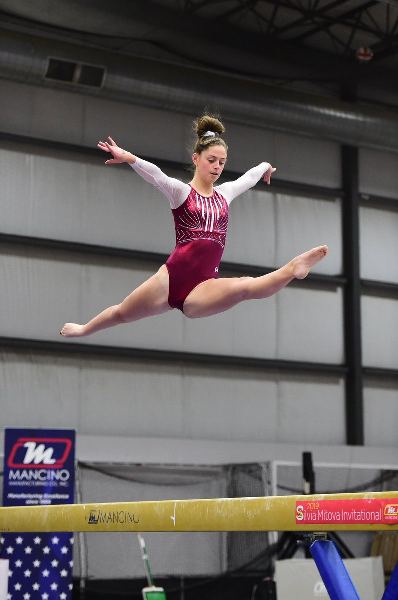DEGENOVA626's tweet photo. @stoolpresidente You need a D3 gymnast from PA??! Check out my daughters application. @taylorjohnsoonn https://t.co/AkgO5U3UgO