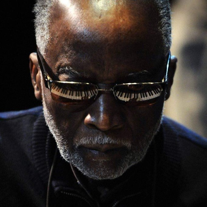 Happy Birthday to the great Ahmad Jamal who turns 91 today
photo by Frank Stewart 