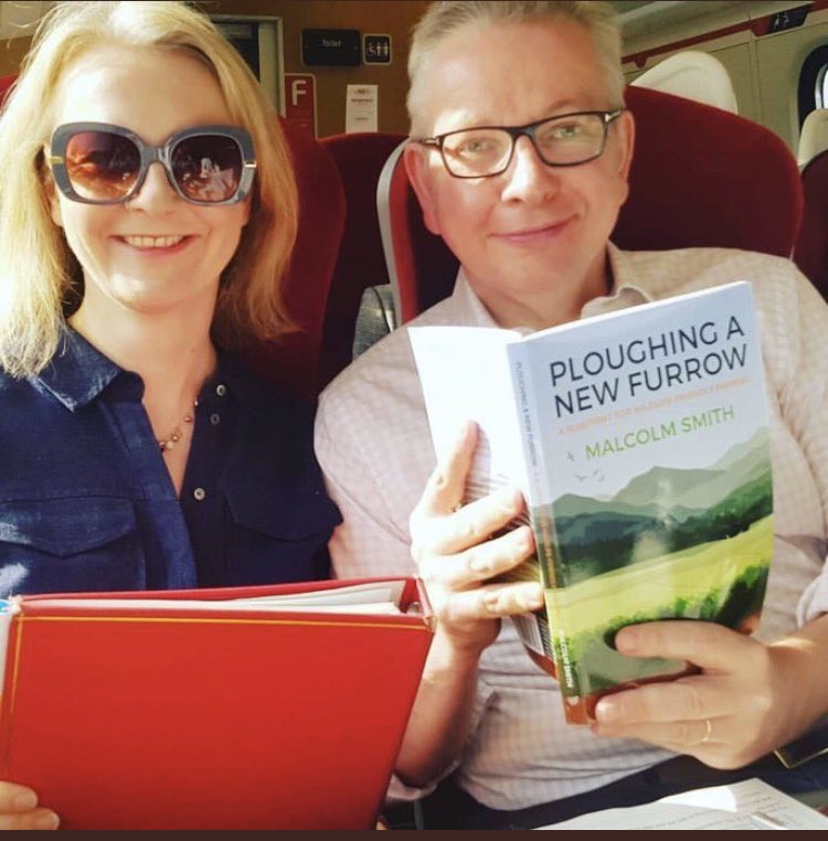 steviesteve181's tweet photo. Michael Gove and Sarah Vine to divorce. https://t.co/09Tr0LvyfZ