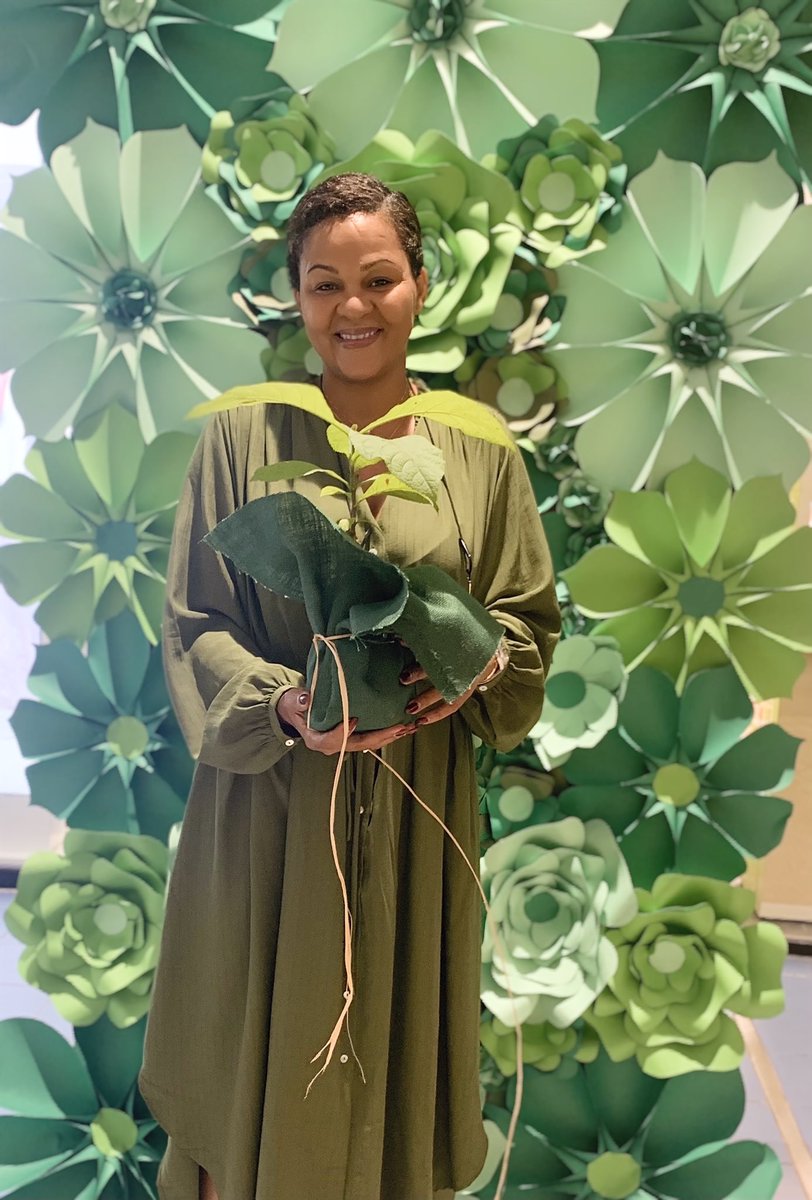 Merci à toutes les personnes qui sont passées cette première journée nous soutenir 🙏🏽. Nous sommes dans nos points de vente jusqu’au 04 Juillet. Plantons pour l’avenir. #wdf1  <a href="/SeedballsCI/">Seedballs Côte d'Ivoire</a> <a href="/SODECIofficiel/">SODECI Côte d'Ivoire</a> @groupeprosuma