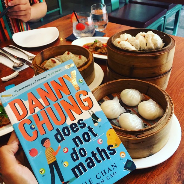 MaisieWrites's tweet photo. You can choose books that make fun of Chinese people (their names, their pronounciation,etc) or you can choose Danny Chung Does Not Do Maths and dim sum 🥟 #choosewisely #WeNeedDiverseBooks #DimSumLove https://t.co/iiyp1FO3NH