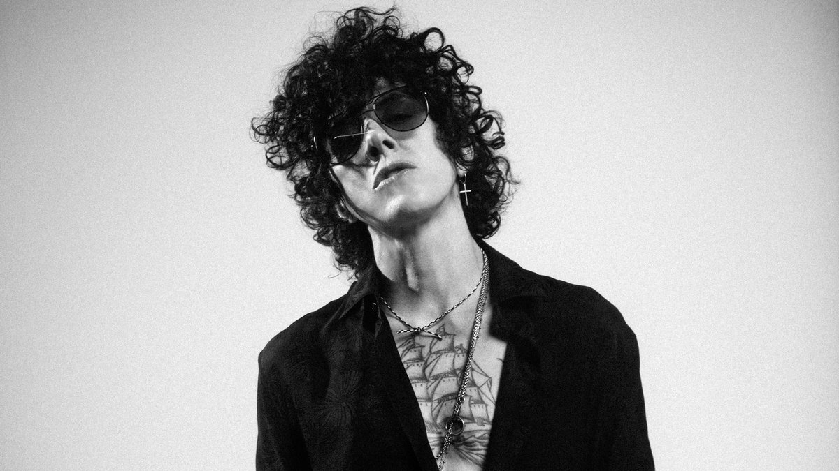 iamlp's tweet image. JULY 8th 🕶

Pre-save Goodbye now: LP.lnk.to/Goodbye