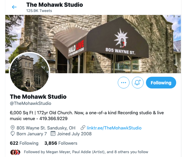 SQUEAKYCHEESEVO's tweet photo. We thought we were like the coolest thing ever. That title belongs to these peeps: @TheMohawkStudio 
Ever seen anything like this? Whoa. 

#recording, #recordingstudio, #musicrecording, #audioengineering, #engineering, #mixing, #mastering, #livemusic, #livemusicohio, #narration https://t.co/87tj9chJfk