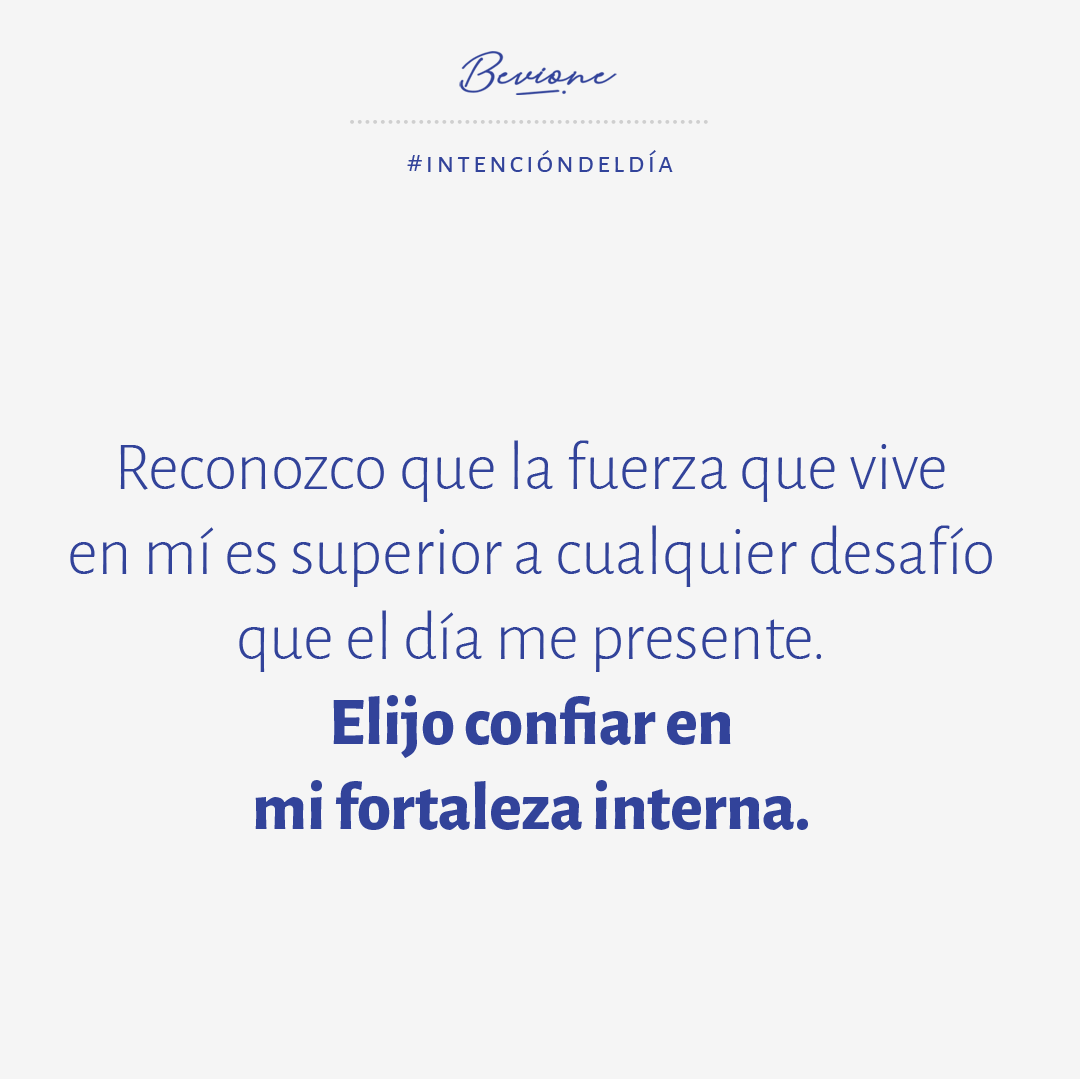 JulioBevione's tweet photo. Reconozco que la fuerza que vive en mí es superior a cualquier desafío que el día me presente. Elijo confiar en mi fortaleza interna.

Aquí te espero > https://t.co/xZsoEomm9i para reflexionar juntos.

#JulioBevione #IntenciónDelDía #SerConsciente #ReflexionesDeVida https://t.co/ybKqH5mIKC