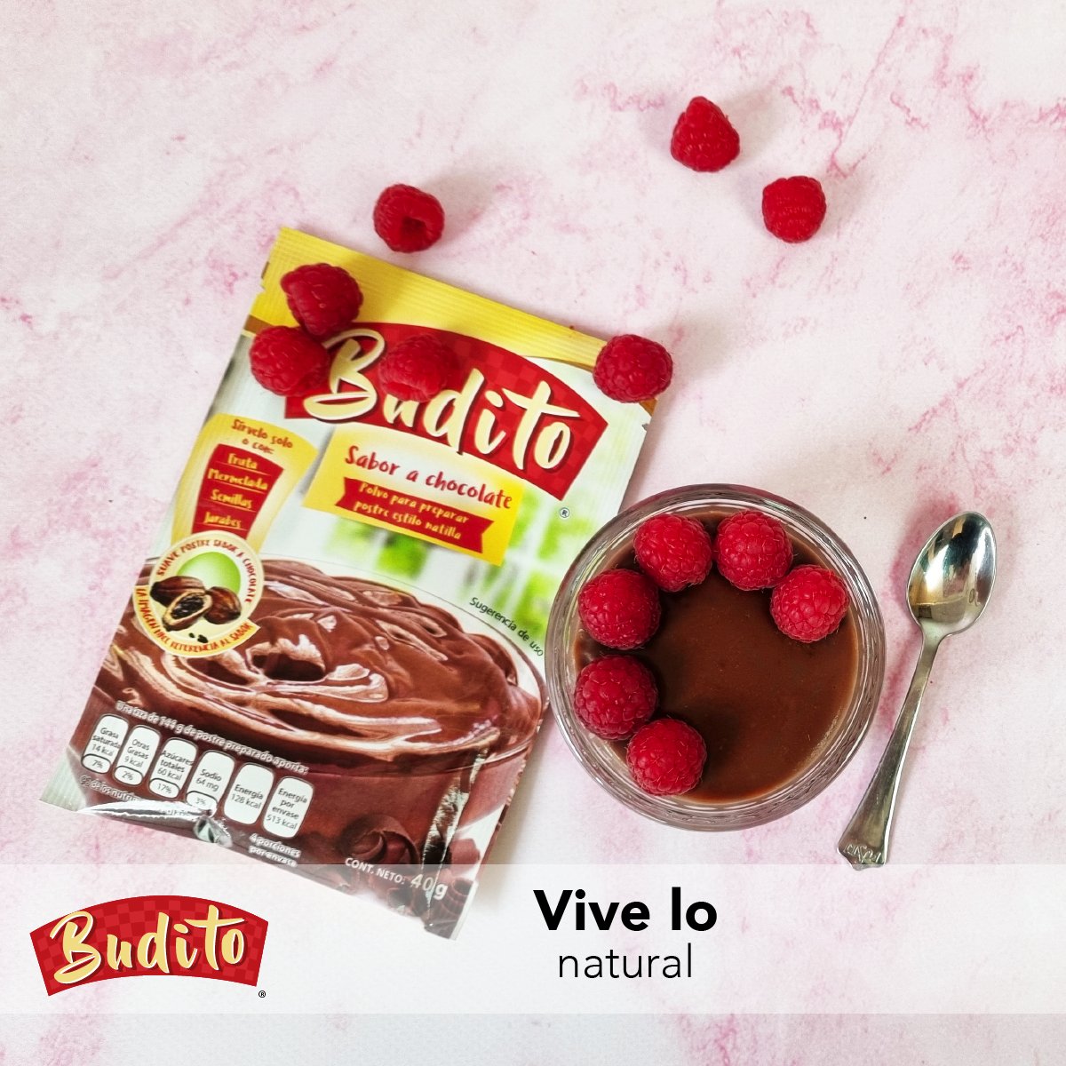 BuditoMx's tweet photo. Budito® es un postre con un sabor rico, natural y que puedes combinar de muchas formas. Acompáñalo con frutos rojos para un mix de sabores ideal. ¡Pruébalo y enamórate de su encanto! #postres #dulce #yummy #diyfood #reposteria #recetasexpress #recetasfaciles #viernesfresidark https://t.co/oeAkuZEfHb