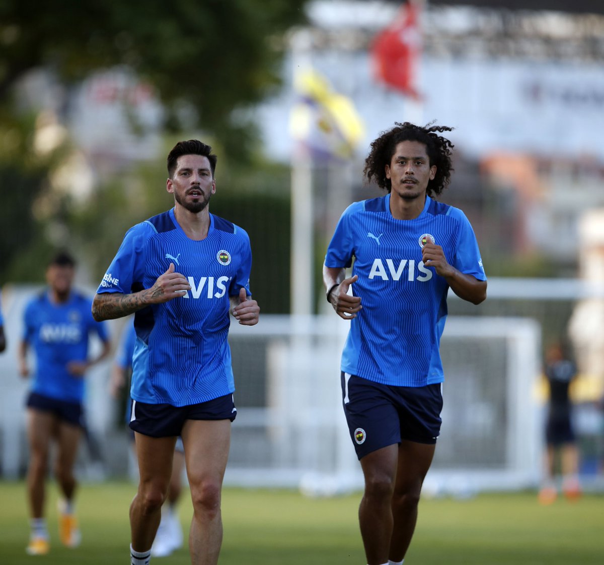 Mauricio Lemos tweet media