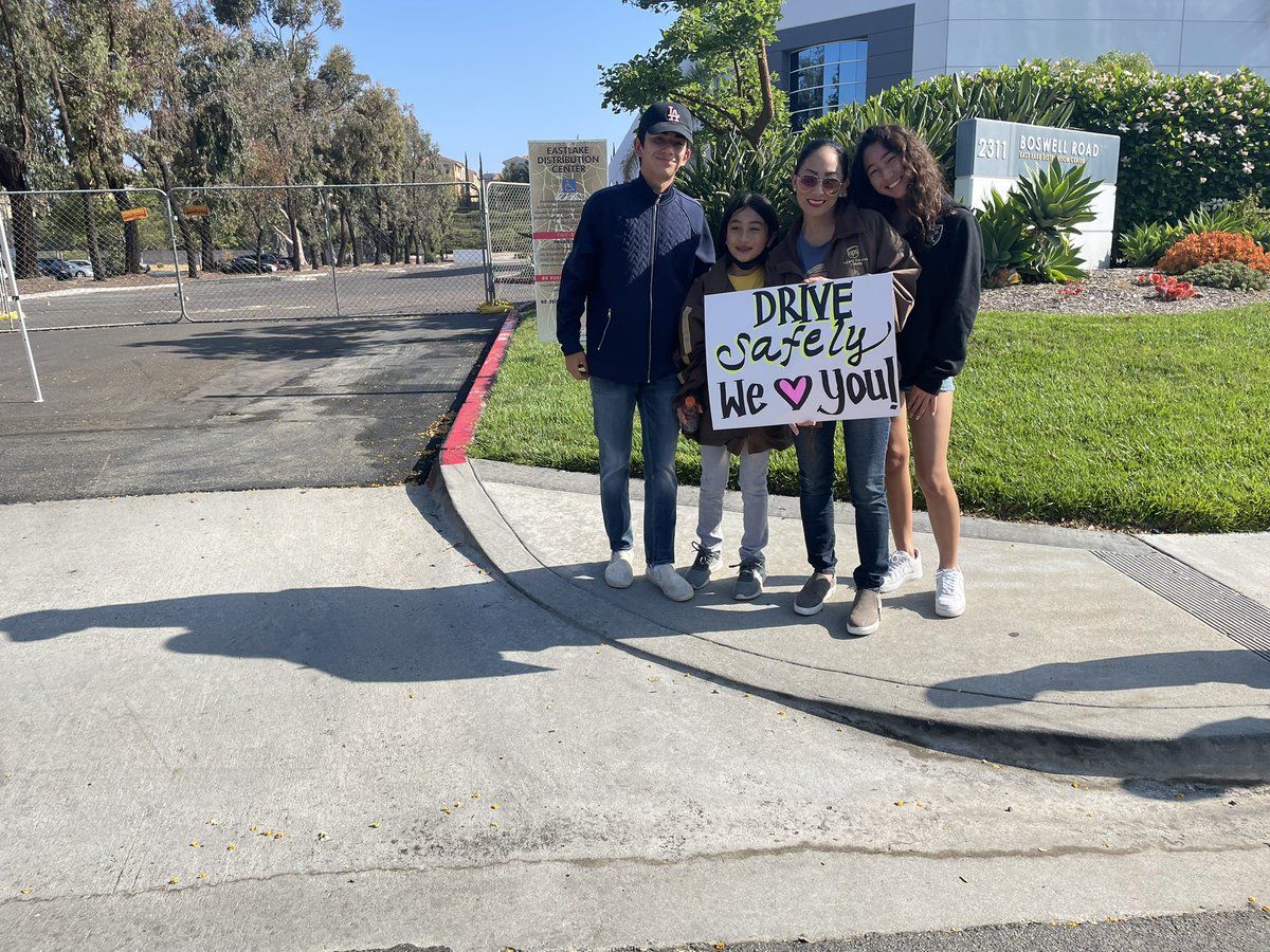 La Mesa Center UPS tweet media