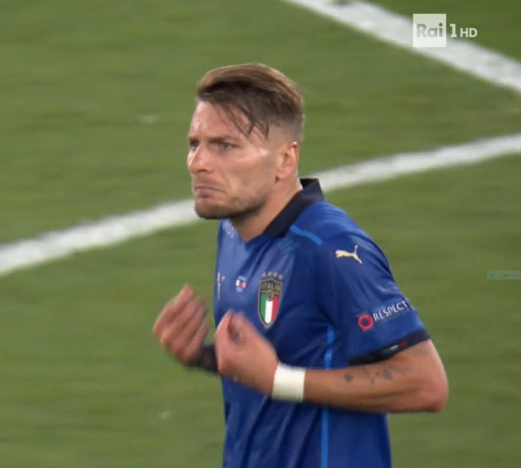 drunkofthemoon's tweet image. italian culture #BelgioItalia