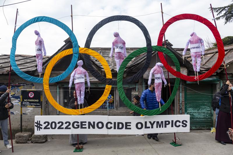 KhaledBeydoun's tweet image. As we get ready for the #Olympics in Tokyo - let's be mindful that China, hosting the 2022 Winter Olympics in Beijing, has placed 2-3 million Uyghur Muslims in concentration camps. #Boycott