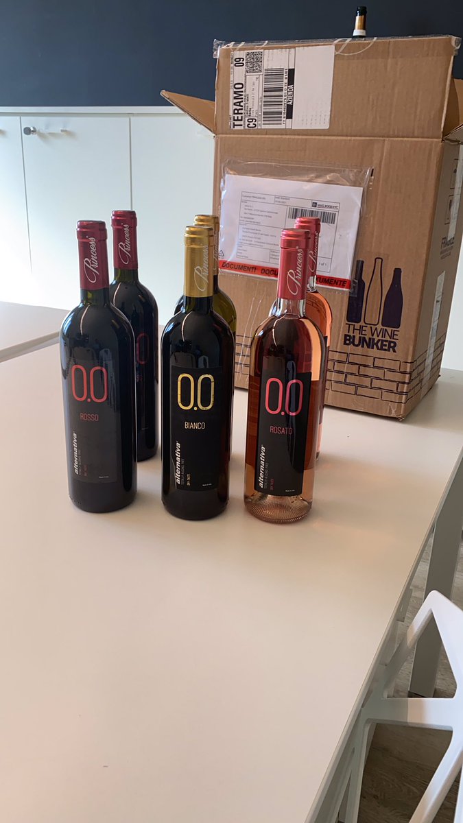 giovanni_barba's tweet photo. Prima prova #zeroalcol molto deludente . Vino sfasciato , eccessivamente acido , privo di corpo , ruvido , squilibrato . Vediamo se si potra’ migliorare con sistemi meno impattanti @CinziaBonfa
Alla fine abbiamo riparato aprendo una bottiglia tradizionale #diMare https://t.co/MneVULn1Bo