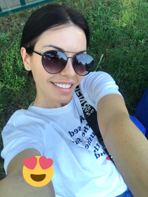 Watch SashaColibriXXX🔞♨️🔝🔝's leaked NSFW photo on TwXstars