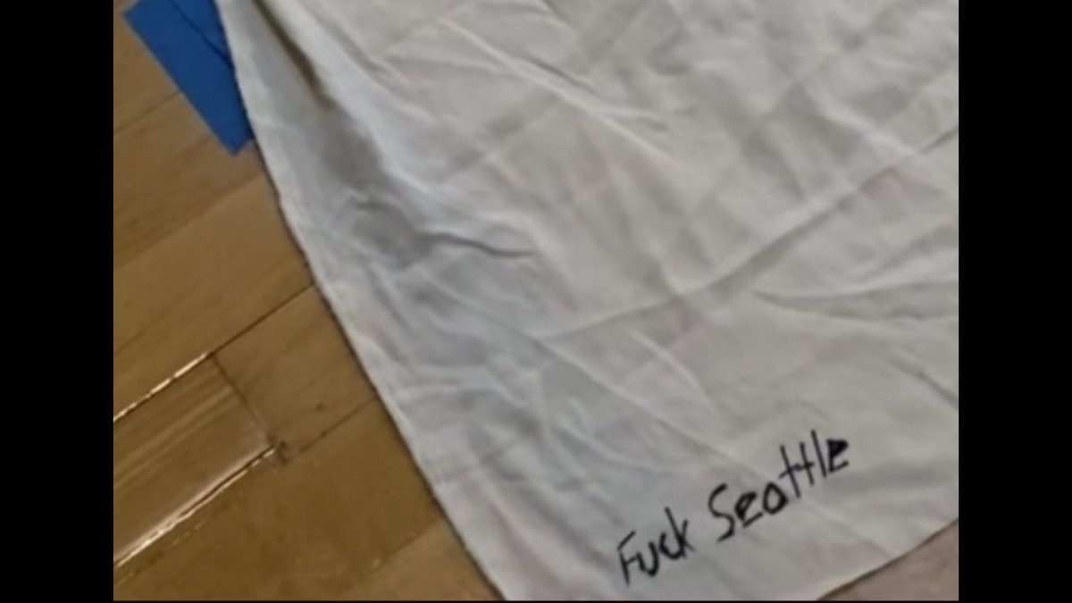 CrewPup96's tweet image. #TIFOSWEAT was officially done painting today #Crew96