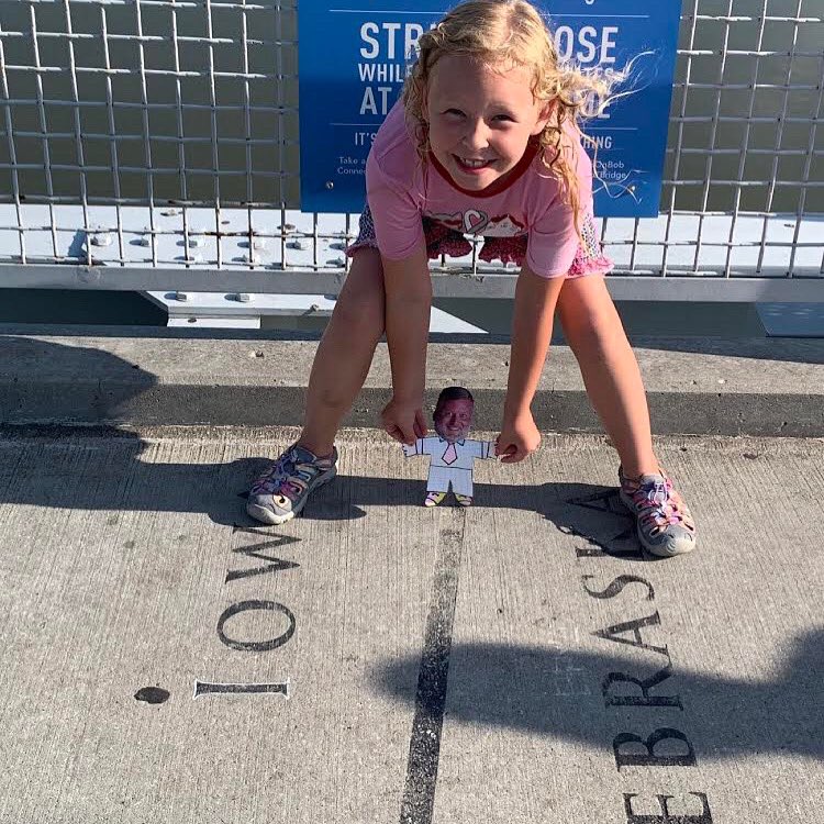 Flat Mr. Ridder stood in two states at once! He did this when he walked across the Bob Kerrey pedestrian bridge. The bridge connects Iowa and Nebraska over the Missouri River.  #flatmrridder2021