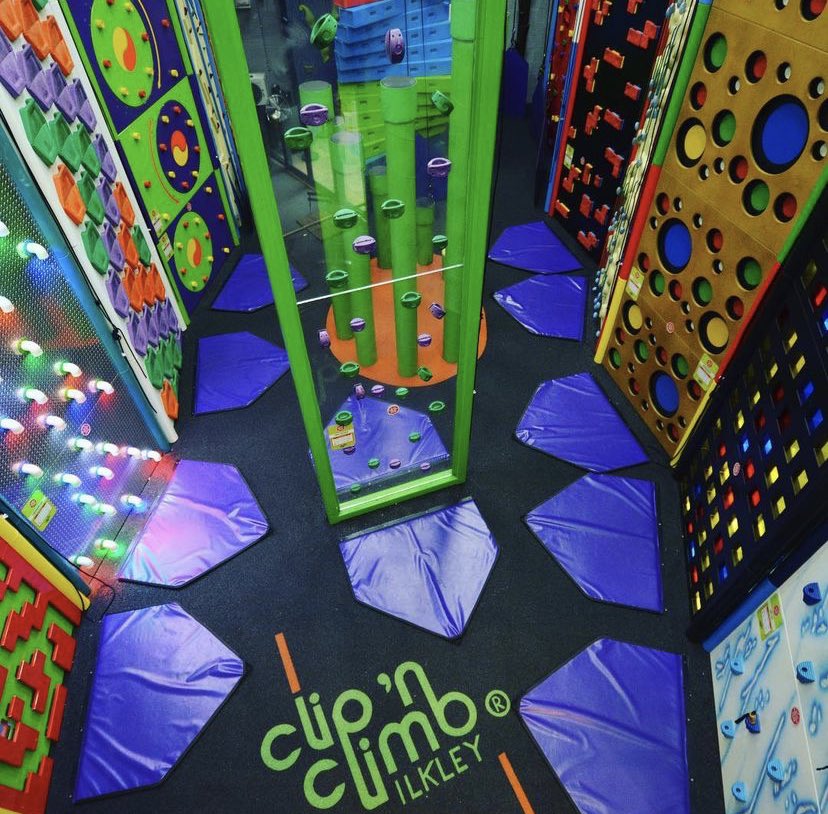 We are looking for a supervisor to join our team. A wonderful opportunity for someone who wants to work part-time for an independently owned business. It’s such a fun job. For more information email sally@clipnclimbilkley.co.uk
Have a great weekend. 🌈

#ilkley #supervisor #job