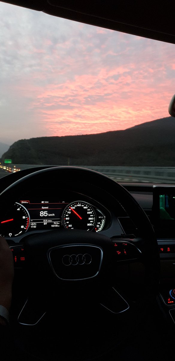 Benim kesinlikle buu 😍 Aşırı seviyorum bu fotoğrafı ve hem nasıl bu kadar net çektim, hem de bu anı nasıl tutturdum hayretler içindeyim yıllardır 😂😂