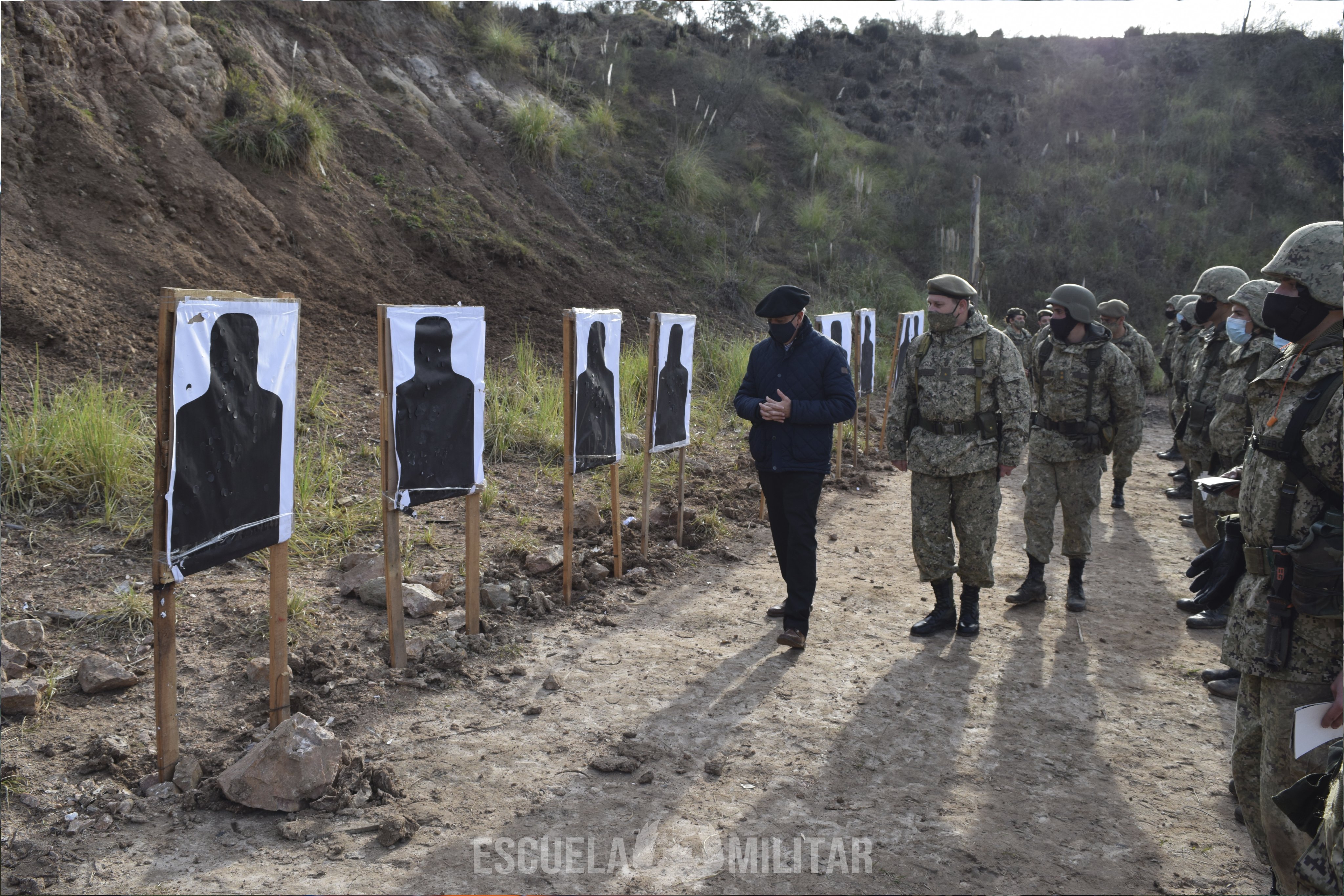 EJÉRCITO DE URUGUAY - Página 36 E5UUdewWUAQpf82?format=jpg&name=4096x4096