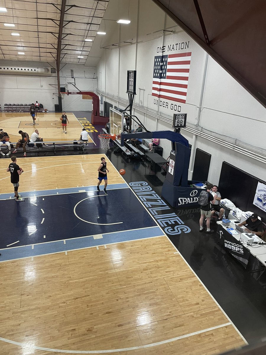 Business trip 😤

<a href="/FCPPangos/">Fullcourt Press/ Pangos</a> <a href="/coachjaredw88/">Coach Jared Walker</a> <a href="/KoyBerge/">Koy Berge</a> <a href="/Lincolndj12/">Lincoln Johnson</a>