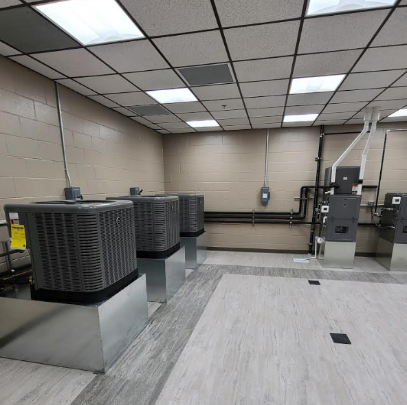WNCFallon's tweet photo. WNC's Fallon campus is now offering HVAC classes! Start on your career in this in demand field with classes in Refrigeration Theory, Electrical and Controls for HVAC, and Schematic Reading for HVAC/R. Classes begin Aug. 30. Call 775-445-3267 to learn more!  #hvac https://t.co/xGLS6LcPdN