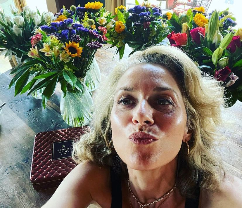 Happy Birthday to TWD s own Hilarie Burton! Phone: Hilarie Burton IG 