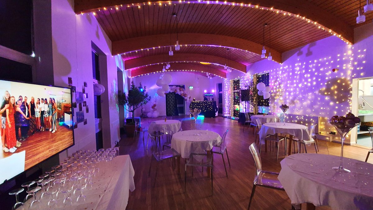 St Nicholas' School tweet media