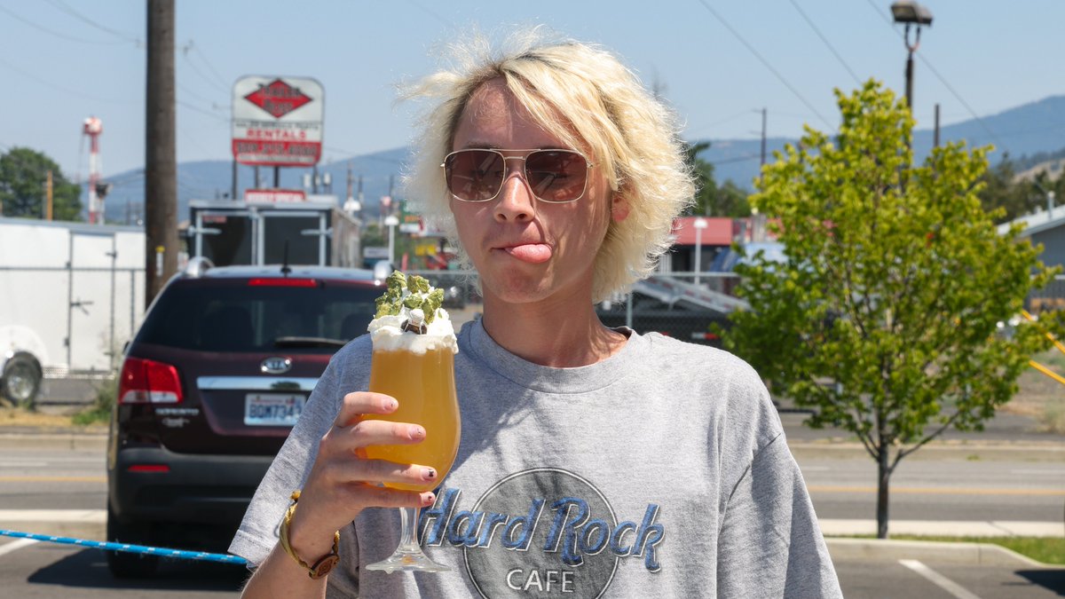 GenusBrewingCo's tweet photo. Our “Wiscoberg” Hoppy Cream Ale is back and better than ever! Come have a glass or 4 in the taproom or get some cans to go!
#spokane #spokaneseltzer #spokanedrinks #spokanedrink #spokanetaps #spokanelocal #spokanecraft #spokanecraftbeer #craftbeerspokane #spokanebrewery #beer https://t.co/Fv9rEBtKeu
