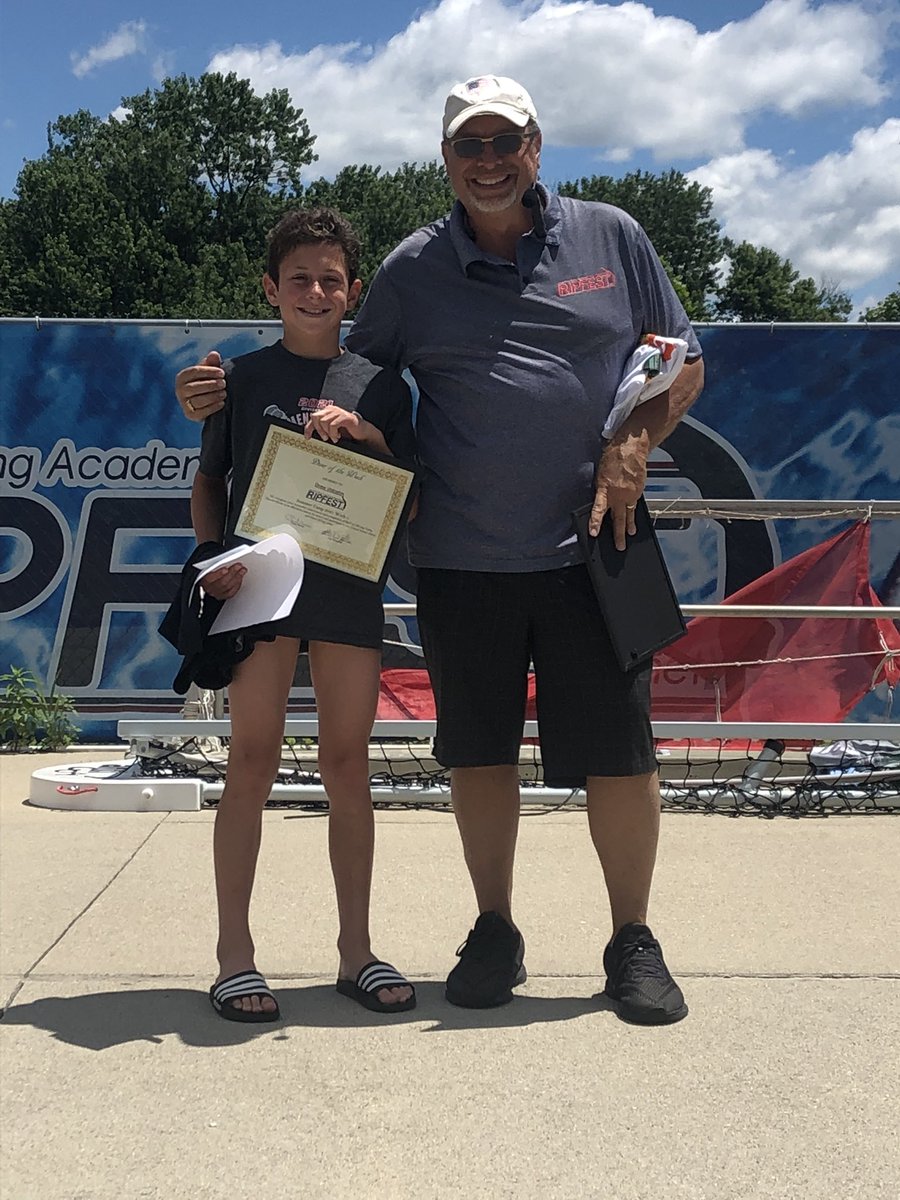 HudsonVallyDive's tweet photo. This crew had an awesome week at @RipfestDiving camp! We will definitely be back with more of our NY diving friends! We learned a lot and appreciate it!! #Ripfest #whatwhat https://t.co/KFHPYvwRRR
