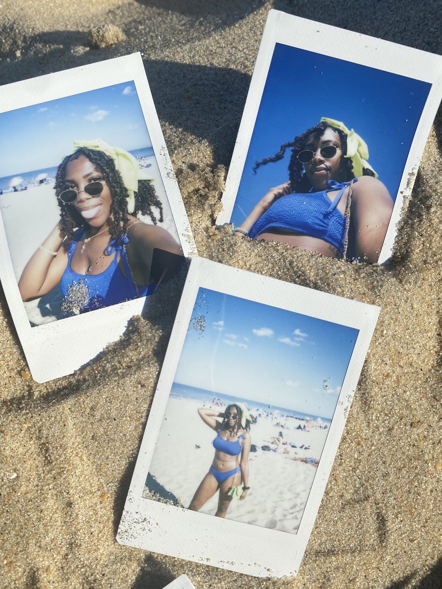 WatchMe_Smilee's tweet photo. polaroid memories ✨📸 https://t.co/DbQBczyqPm