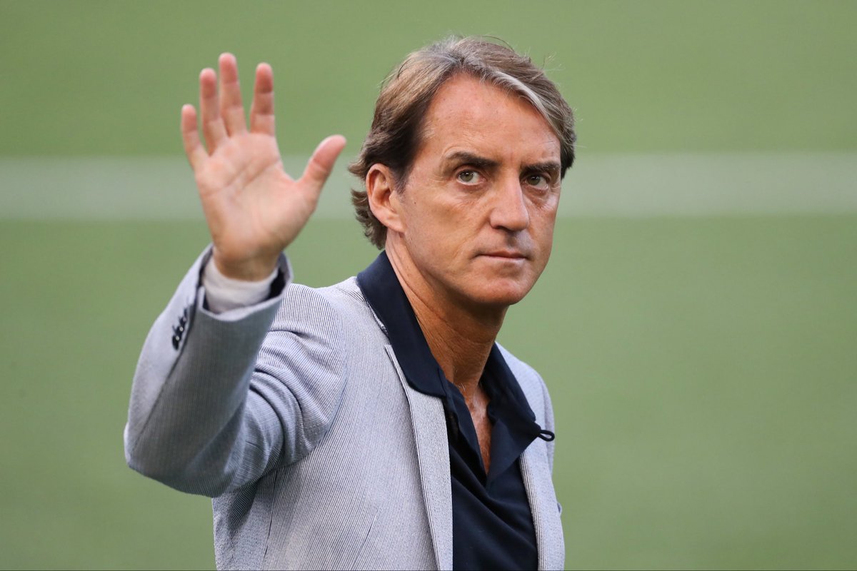 ActuFoot_'s tweet photo. L’#ITA est maintenant sur 32 matches consécutifs sans défaite. 🥵

Et dire que quand Mancini a pris la sélection en main, elle n’était que 20e au classement FIFA.

La Squadra Azzura est maintenant en demi-finale de l’#EURO2020. 

👏👏 https://t.co/ynodmDnPHH