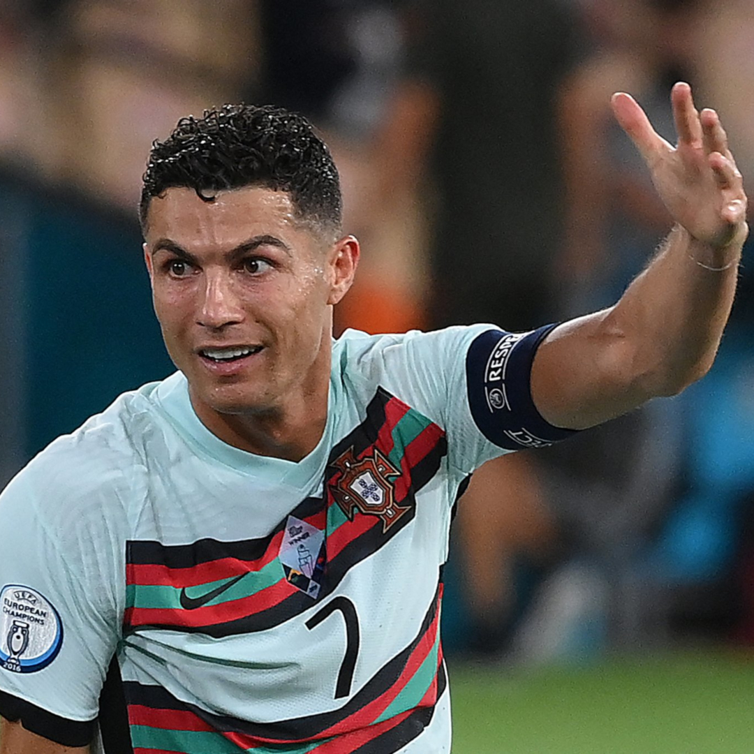 GOAL_ID's tweet photo. Juara Dunia: PULANG ❌
Juara Eropa: PULANG ❌
Tim peringkat 1 dunia: PULANG ❌

#EURO2020 memang kejam 🤩 https://t.co/PTLzEDqitT