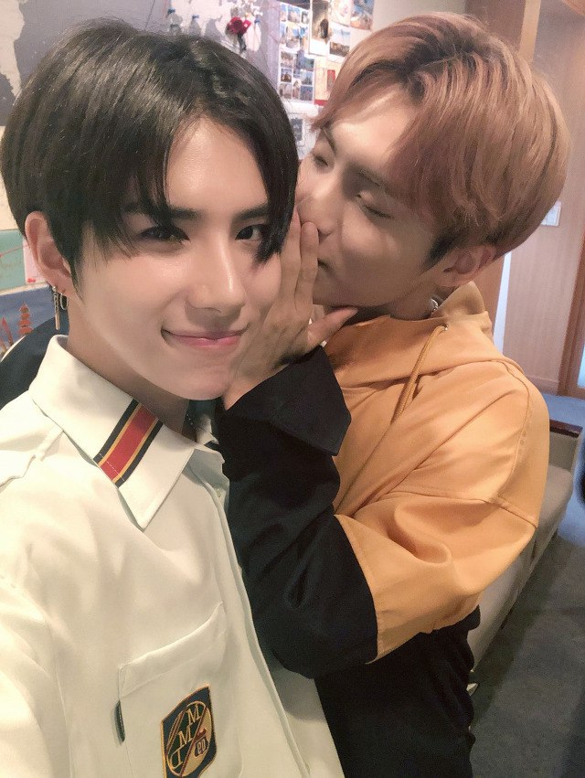 #ACE #에이스 <a href="/official_ACE7/">A.C.E</a>
#와우 #WOW #준 #JUN