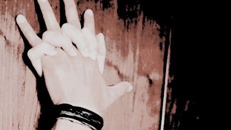 94LTDOUBT's tweet photo. au larri | touches
h;arry y l;ouis son amigos hace años. ambos son muy cariñosos entre ellos, y a veces los toques en ciertos lugares provocan cosas nuevas.

donde en una de esas oportunidades los dos se dan cuenta de porqué les gusta tanto estar de esa manera con el otro. https://t.co/46PpWRslBG