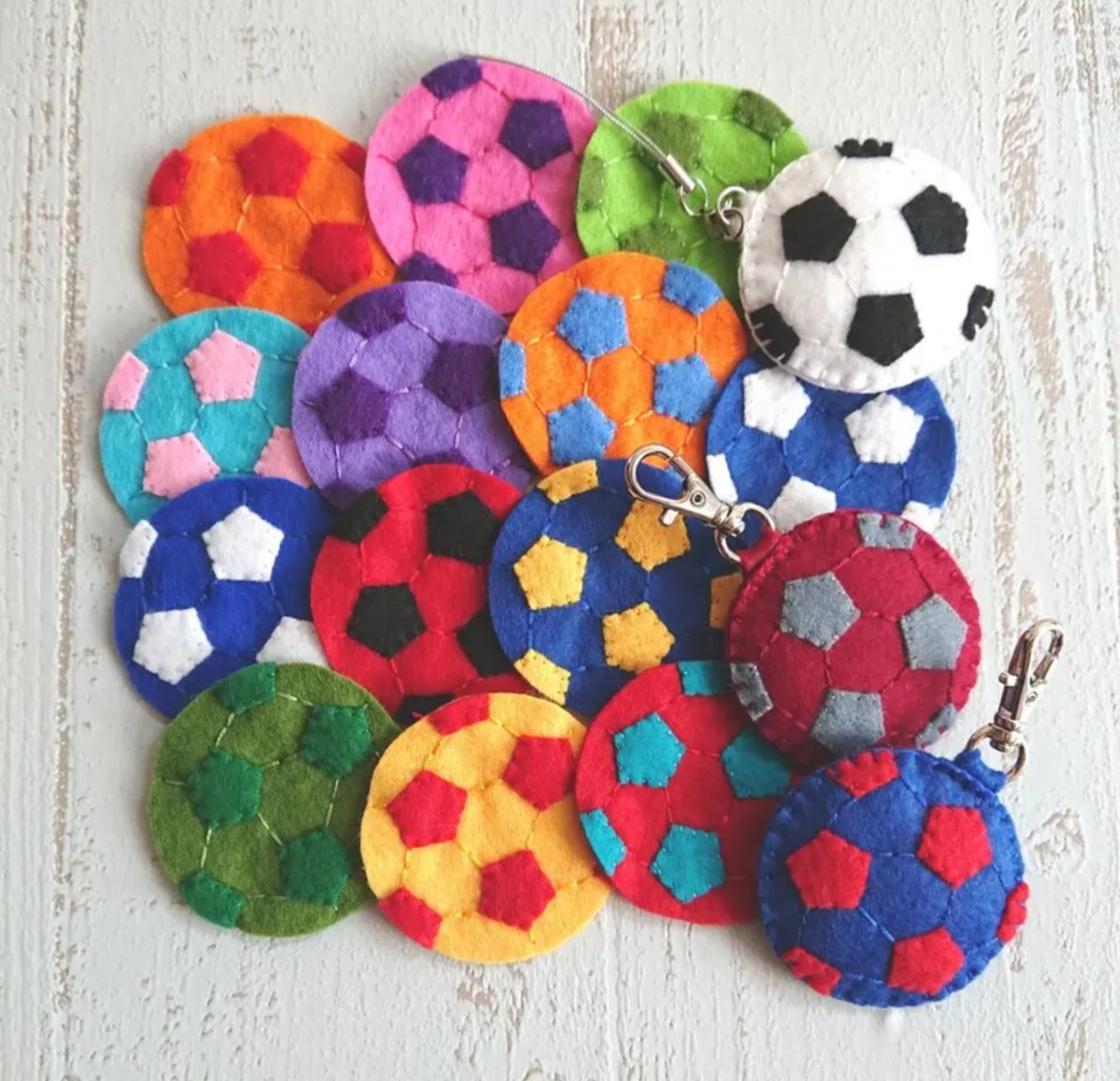 Ricorico 広報部 サッカー好き にはこれ サッカーボールマスコット お名前入り Minne ｱﾄﾘｴ Ricorico T Co F4fla5qa55 Minneで販売中 T Co A8r2vlb1hq Twitter