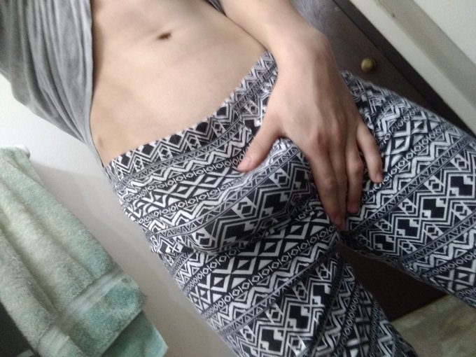 Tasty snacc https://t.co/8FHSWwSn7C