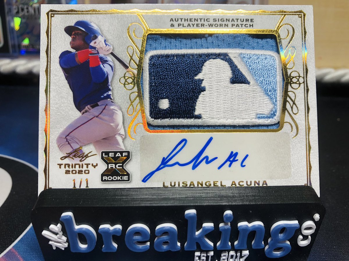 BreakingCompany's tweet image. Showstopper!