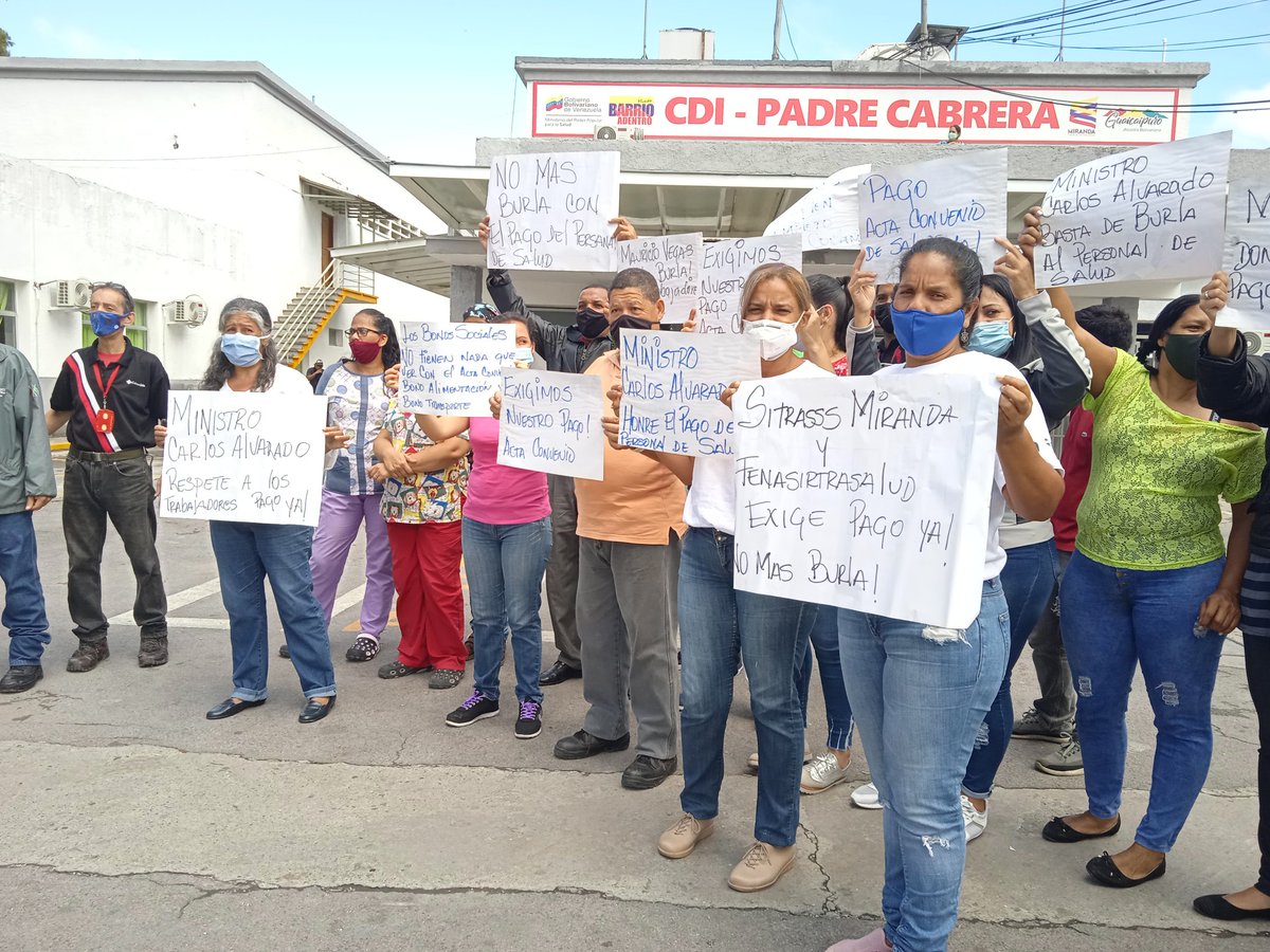 sitrasssmiranda's tweet photo. Ministro @AlvaradoC_Salud hoy desde la Dirección Estadal de Salud en Miranda los trabajador@s, rechazamos la burla de los que realizaron los lineamientos de pago MPPS por el Acta Convenio. Deben cancelar como IVSS, IPASME
@NicolasMaduro
@delcyrodriguezv
@rmenendezp
@soloctavio https://t.co/cb5xI7XOed