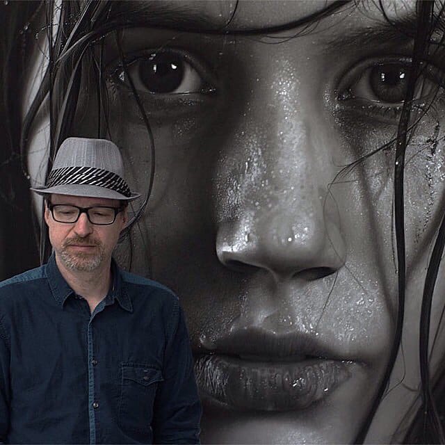 ArtEarth_eu's tweet photo. 🎨Beautiful art by: @dirk_dzimirsky
🎨Technique: #charcoal
.
.
.
.
#artforthehome #artsharesinsta #instagram #art_spotlight #artyfeatures #paintingart #paintingshare #realismpainting #featureart #portrait #lifestyle #artlifestyle #mixmediaart #frameworkgallery https://t.co/xUyy6BNgUi