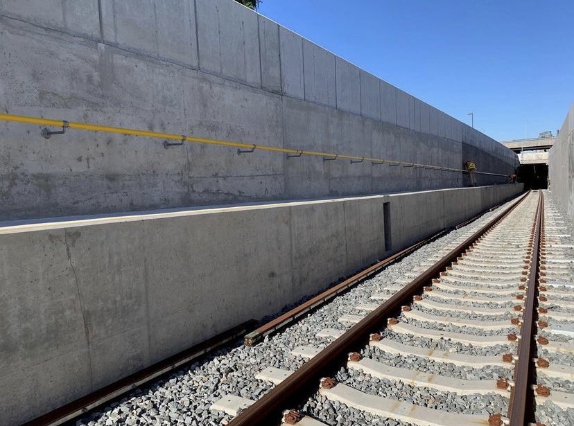 On track to Grand Central! 
📷: <a href="/eastsideaccess/">East Side Access</a> 
#EastSideAccess #ESA #LIRR #LongIslandRailRoad