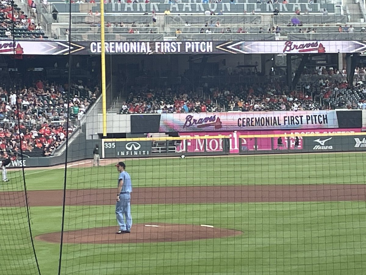 Perfect pitch <a href="/MichaelCLoweMD/">Michael Lowe</a>!  <a href="/Braves/">Atlanta Braves</a> <a href="/WinshipAtEmory/">Winship Cancer Institute of Emory University</a>  <a href="/EmoryHealthcare/">Emory Healthcare</a> #SunSafety
