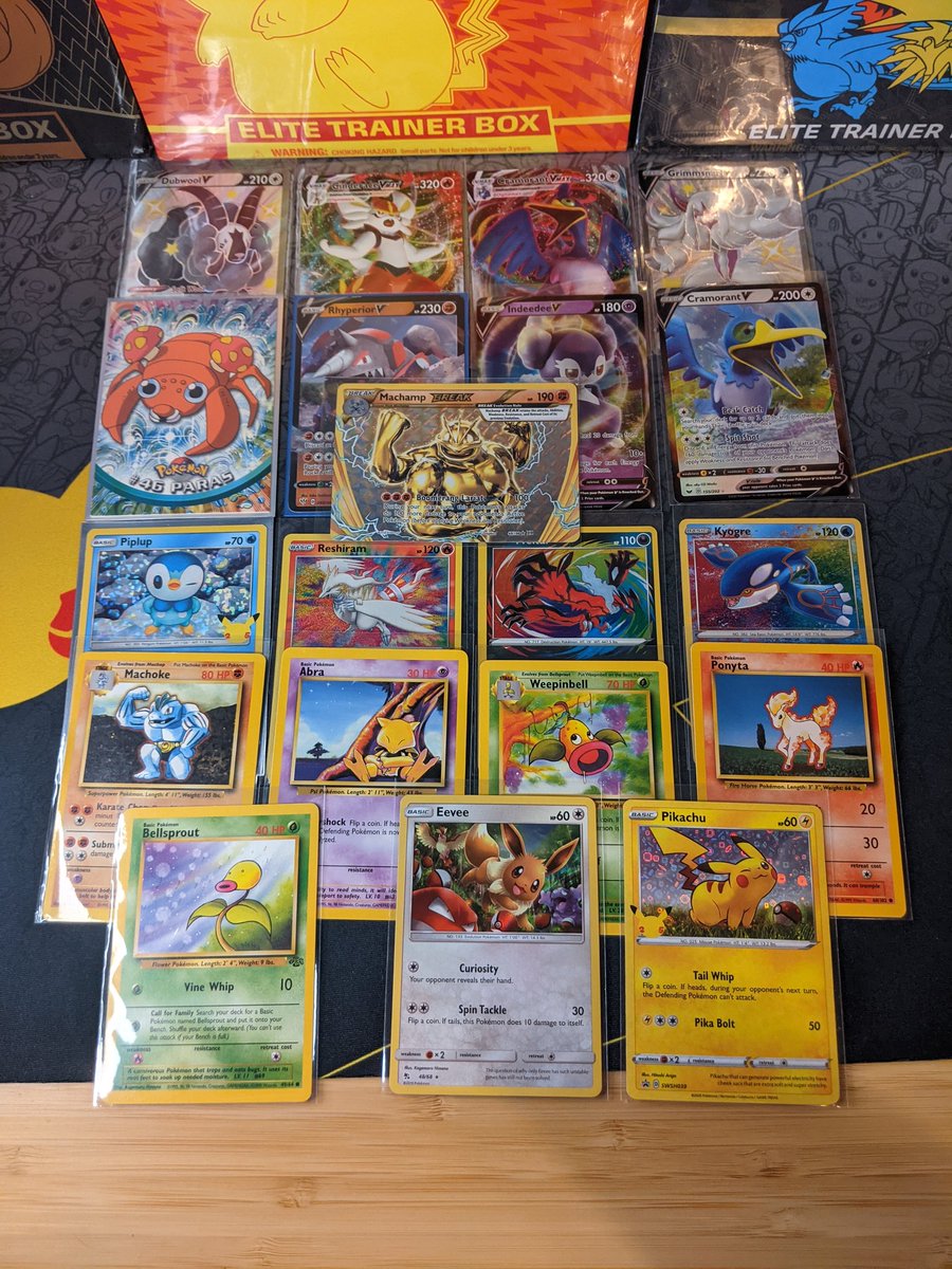 PokeManiac_Niko's tweet photo. These cards are FREE to the people who buy into our 2nd Chilling Reign Booster Box Break! I will be adding more awesome cards to the FREE pile!
HMU if you are interested 🙂
#Pokemon #PokemonTCG #chillingreign #BoosterBoxBreak https://t.co/koiEwByRsG
