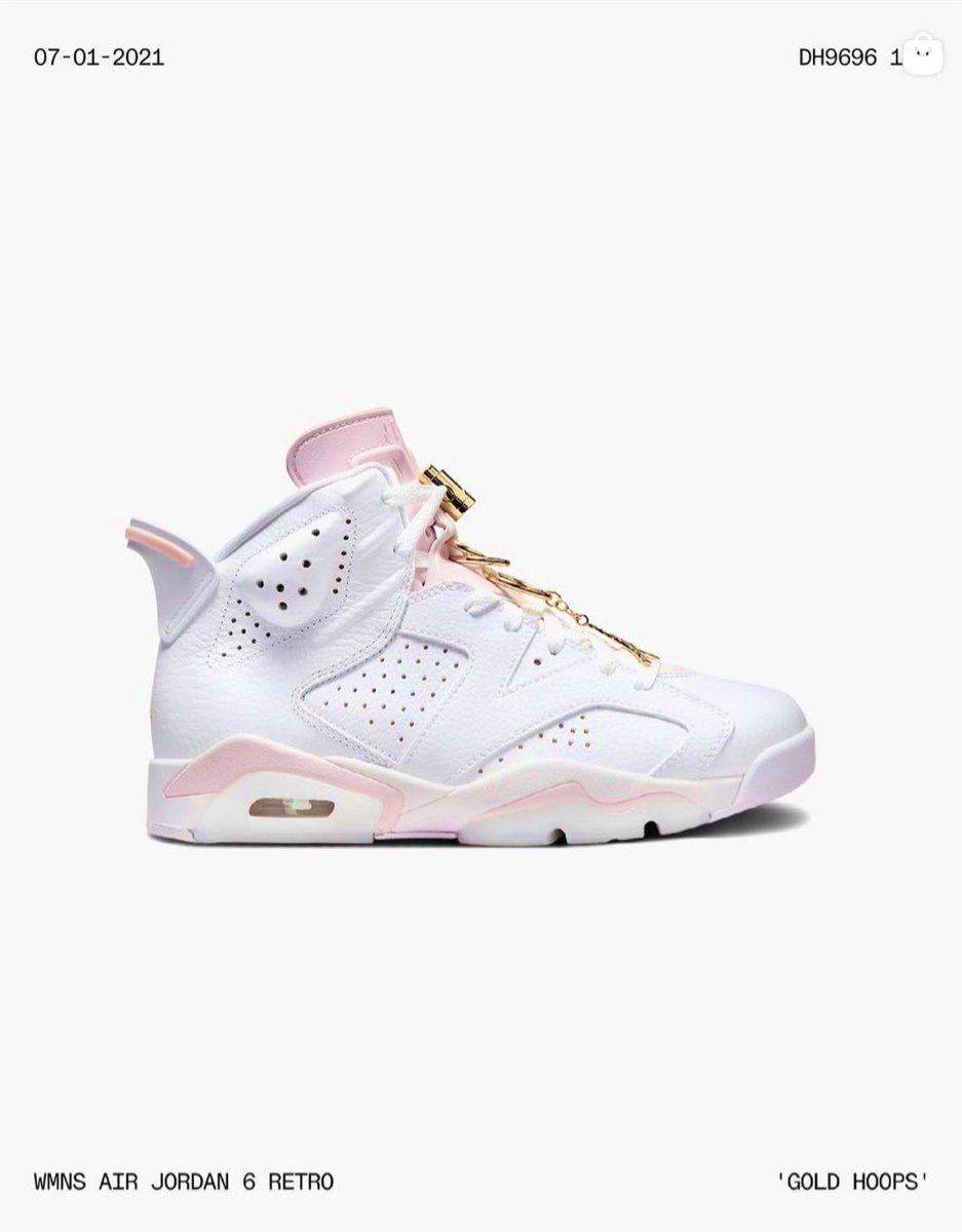 Lovechiclifesty's tweet photo. Gold Hoop Air Jordan 6 Retro #goldhoop #airjordan #6retro https://t.co/liPkiq5SFQ