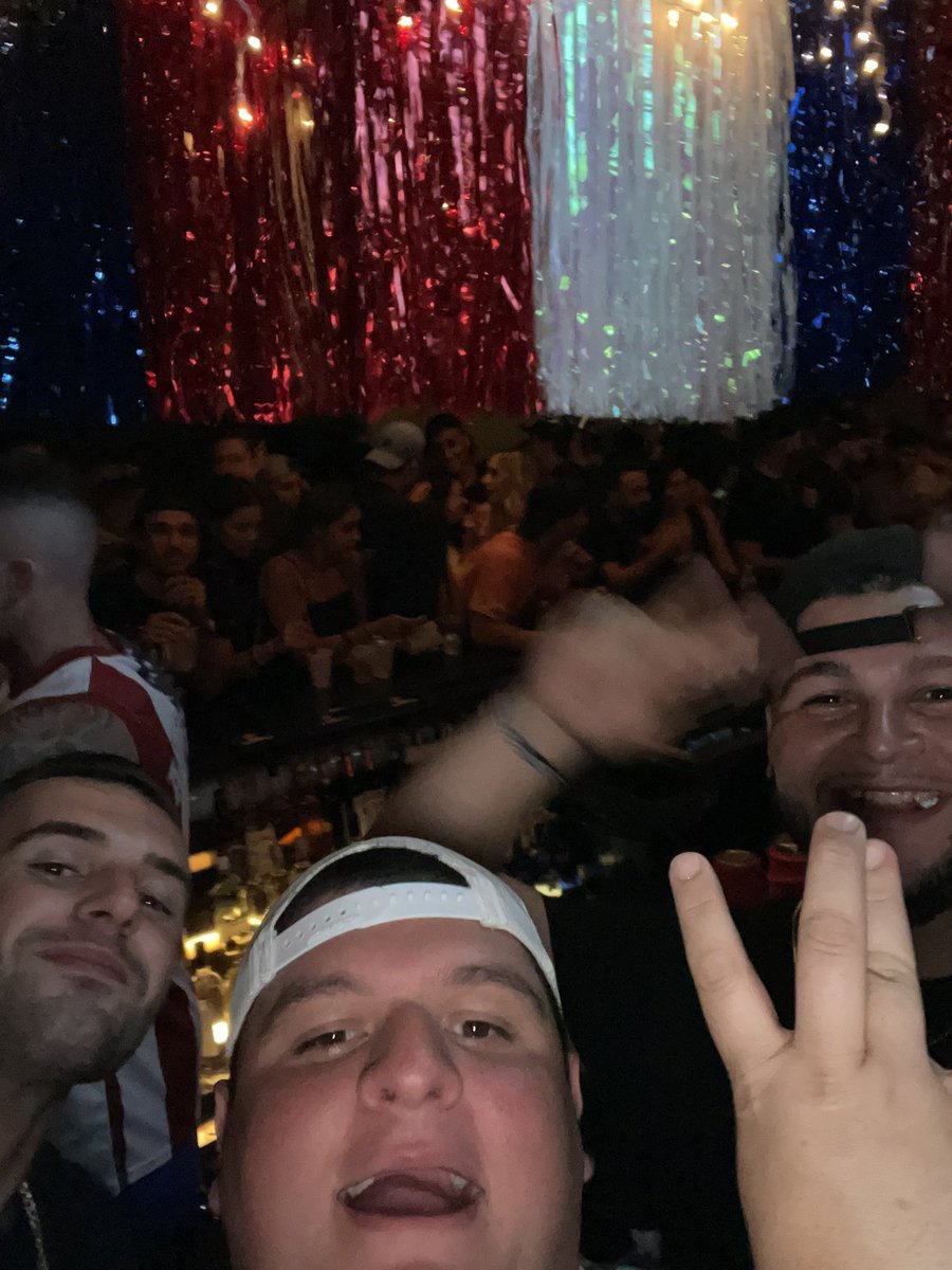Glenny_balls's tweet photo. WEST BAR RICO BOSCO https://t.co/BM4K9AFcGb